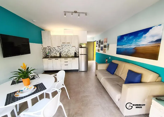 Atlantic Garden Wanderlust House *