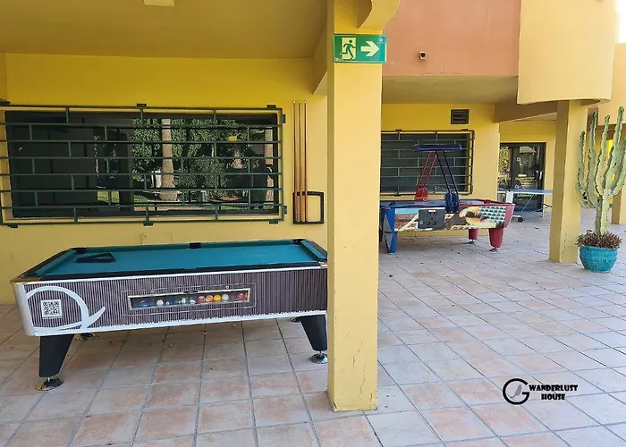 Atlantic Garden Wanderlust House * קורלחו